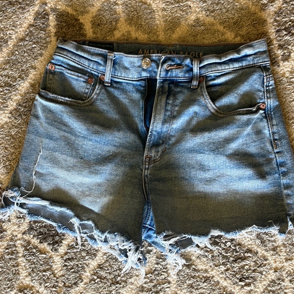 American Eagle 90s shorts size 6